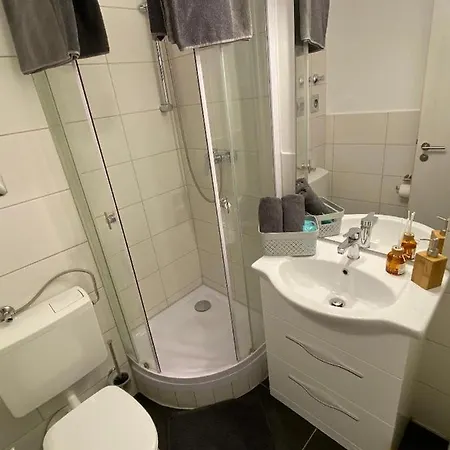 Kompakt 24/7 Kassel